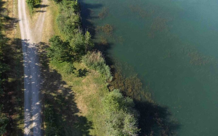 vue drone poste 16 étang tronc du chêne cap nature