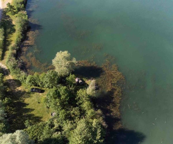 vue drone poste 15 étang tronc du chêne cap nature